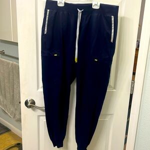 Large figs jogger women’s scrubs